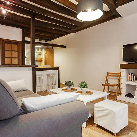 Saint Jacques Notre Dame De Apartamento *