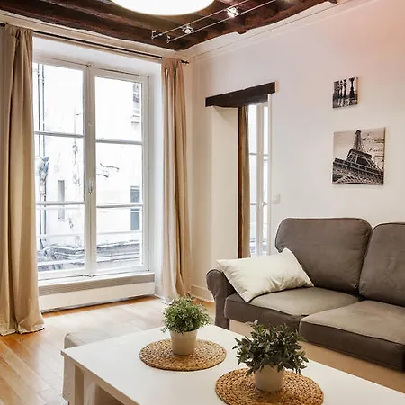 Apartment Saint Jacques Notre Dame De
